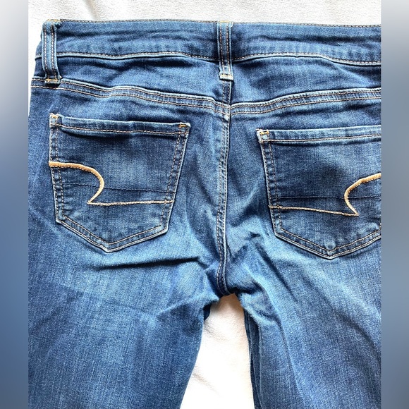 American Eagle woman’s denim jegging - size 8 -smoke free house -great condition - Picture 5 of 5